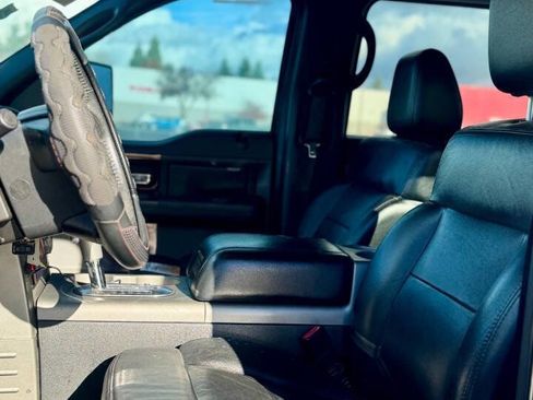 Used 2006 Ford F150 Lariat image 3