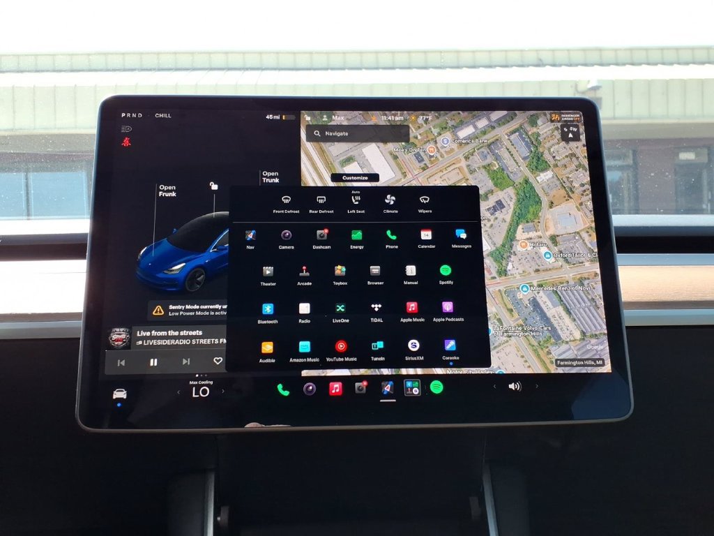 Used 2018 Tesla Model 3 Long Range AWD/4WD image 17