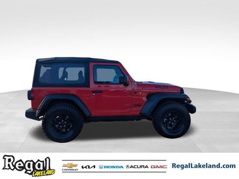 Used 2021 Jeep Wrangler Willys image 3