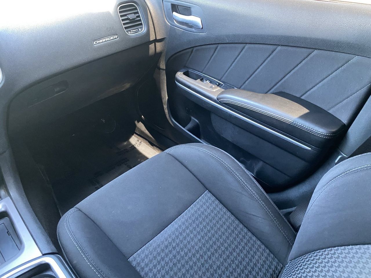 Used 2019 Dodge Charger R/T RWD image 18