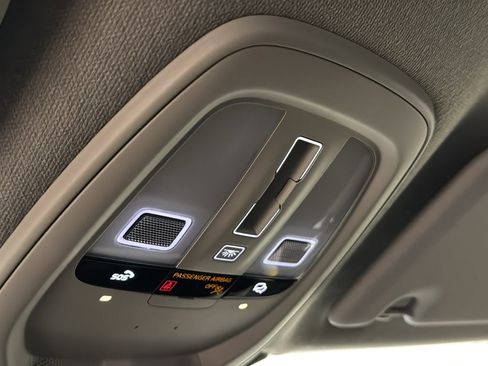 New 2026 Volvo XC40 B5 Plus w/ Protection Package Premier image 20