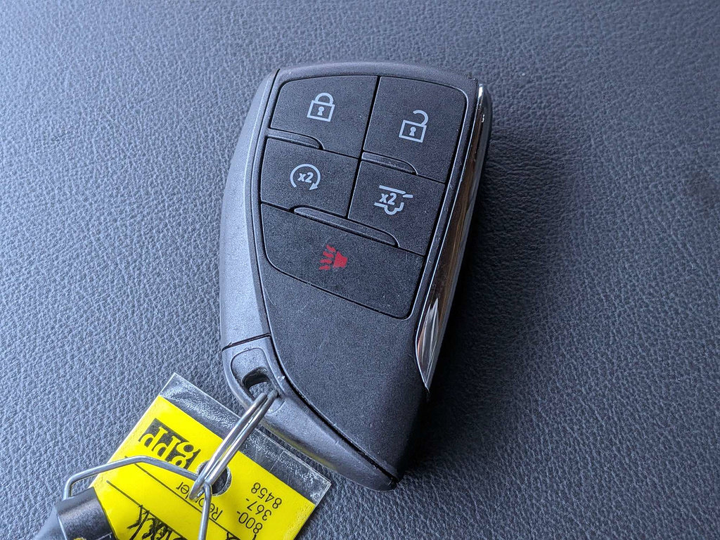 Used 2025 Chevrolet Suburban LS RWD image 54