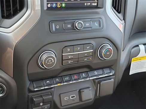 Used 2024 Chevrolet Silverado 1500 Custom Trail Boss image 16