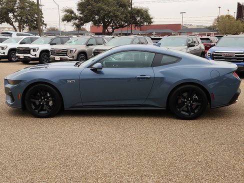 Used 2025 Ford Mustang GT image 2