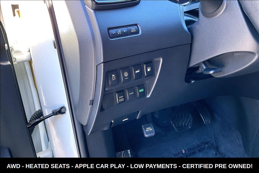 Certified 2019 Nissan Rogue SV AWD/4WD image 12