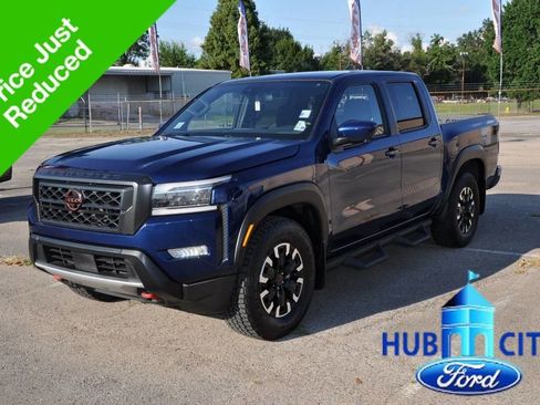 Used 2022 Nissan Frontier Pro-X image 1