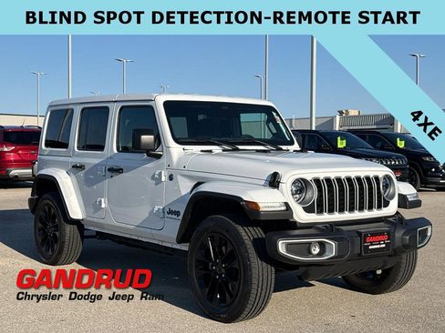 Used 2025 Jeep Wrangler Sahara w/ Safety Group AWD/4WD image 1