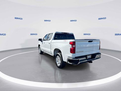 Used 2022 Chevrolet Silverado 1500 LT AWD/4WD image 6