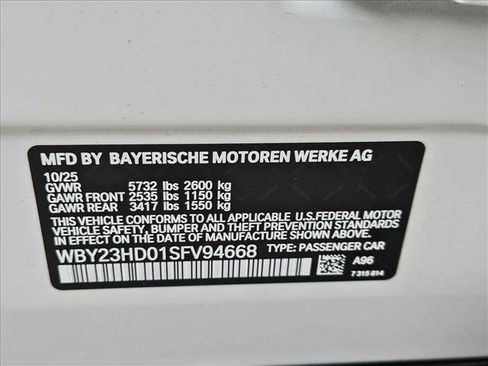 Used 2025 BMW i4 eDrive40 w/ M Sport Package image 18