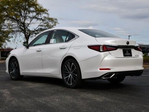 New 2025 Lexus ES 350 w/ Premium Package image 5