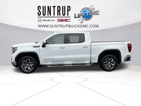 Used 2023 GMC Sierra 1500 SLT w/ SLT Premium Package image 2
