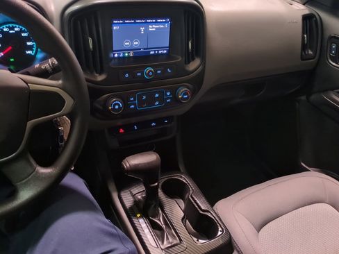 Used 2021 Chevrolet Colorado W/T w/ Custom Special Edition image 20