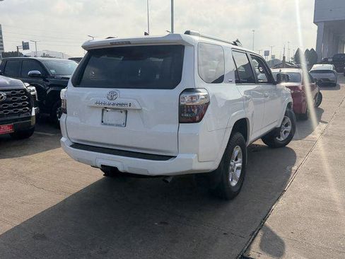 Certified 2022 Toyota 4Runner SR5 Premium w/ Moonroof Package RWD image 5