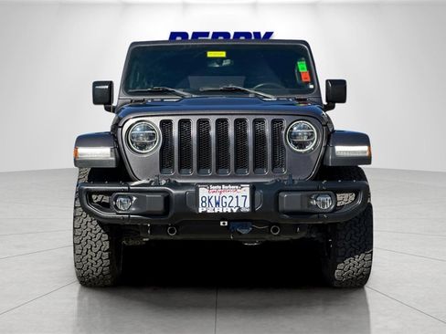 Used 2019 Jeep Wrangler Unlimited Sahara w/ Quick Order Package 24M Moab image 9
