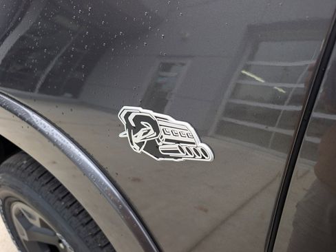 New 2026 RAM 1500 4x4 Crew Cab image 48