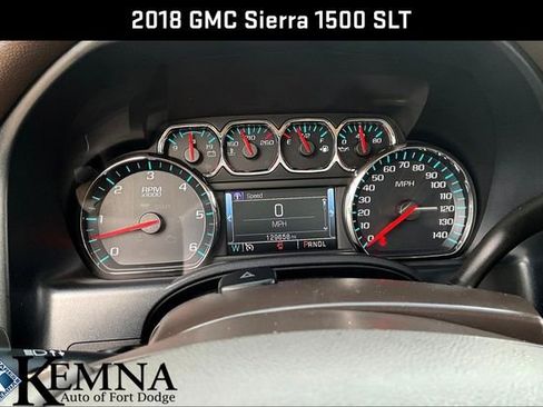 Used 2018 GMC Sierra 1500 SLT AWD/4WD image 13