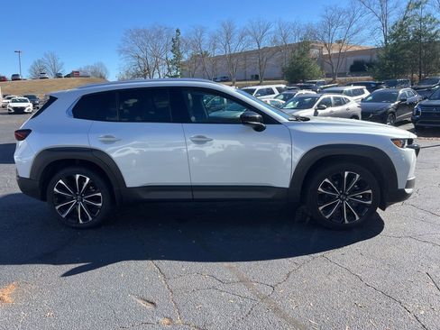 Used 2025 MAZDA CX-50 AWD 2.5 S w/ Premium Plus Pkg image 4