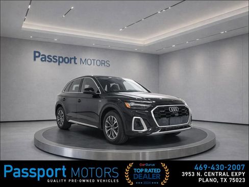 Used 2023 Audi Q5 2.0T Prestige w/ Prestige Package image 1
