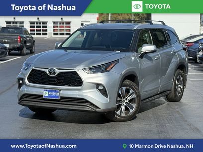 Used 2022 Toyota Highlander XLE