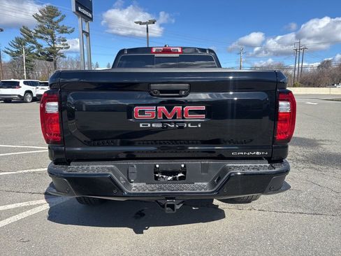 New 2026 GMC Canyon Denali image 5
