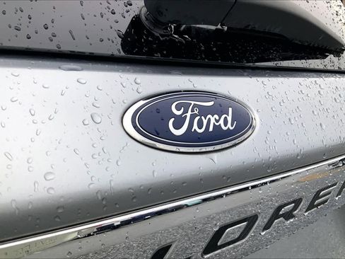 Certified 2023 Ford Explorer XLT image 29