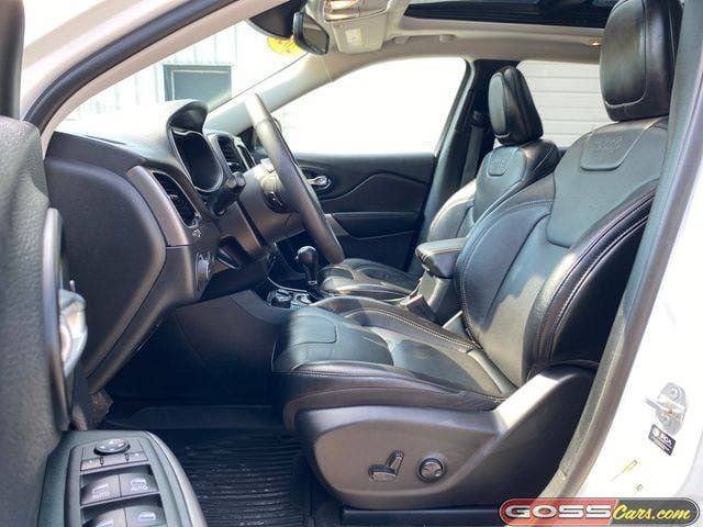 Used 2022 Jeep Cherokee Limited w/ Mopar Interior Package AWD/4WD image 26