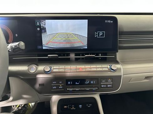 Used 2025 Hyundai Kona SEL image 22