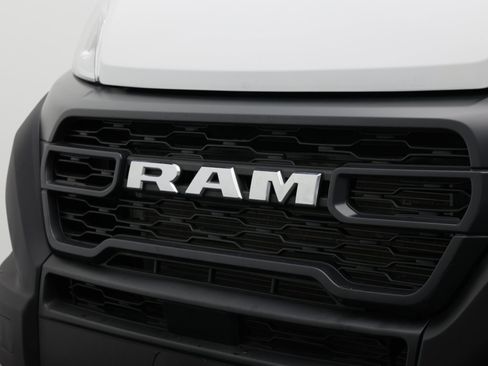 Used 2024 RAM ProMaster 2500 w/ Convenience Group FWD image 10