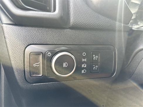 Used 2021 Ford Bronco Sport Outer Banks w/ Outer Banks Package (96D) image 32