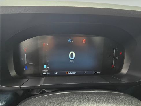 Used 2025 Ford Maverick Lobo AWD/4WD image 14