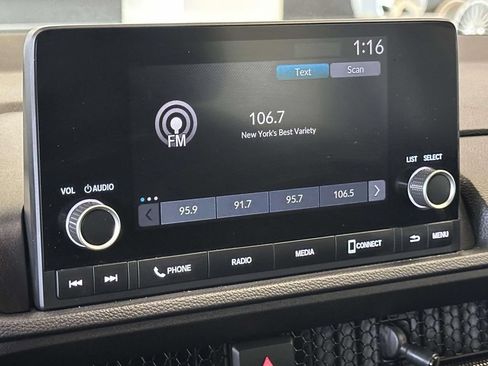 Used 2023 Honda CR-V LX image 28