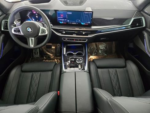 Used 2026 BMW X7 M60i image 4