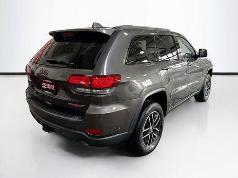 Used 2018 Jeep Grand Cherokee Trailhawk w/ Trailhawk Luxury Group image 6