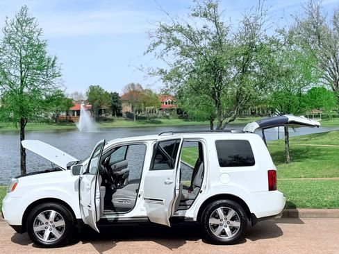 Used 2013 Honda Pilot Touring image 29