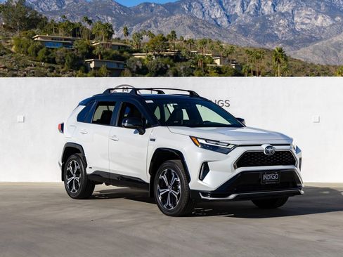 Used 2023 Toyota RAV4 XSE w/ Weather Package image 2