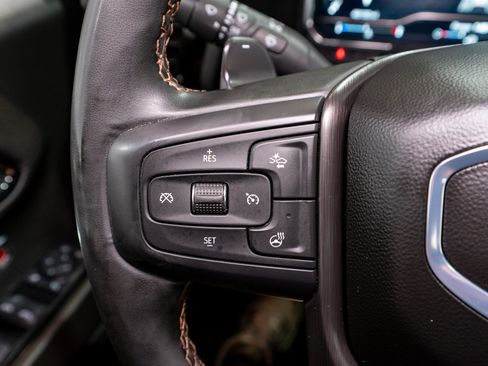 Used 2024 GMC Sierra 1500 AT4 w/ Technology Package AWD/4WD image 30