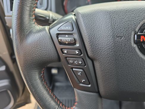 Used 2020 Nissan Titan PRO-4X w/ Pro-4x Utility Package AWD/4WD image 17