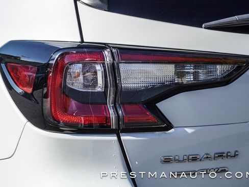 Used 2025 Subaru Outback Premium image 13