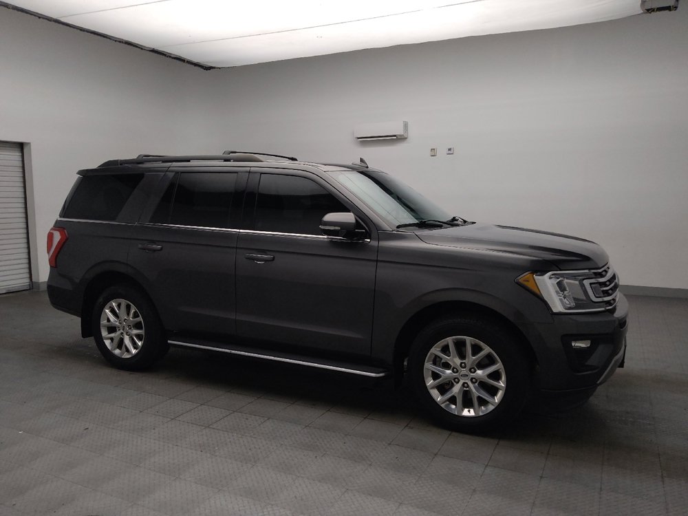 Used 2020 Ford Expedition XLT w/ Equipment Group 202A RWD image 11