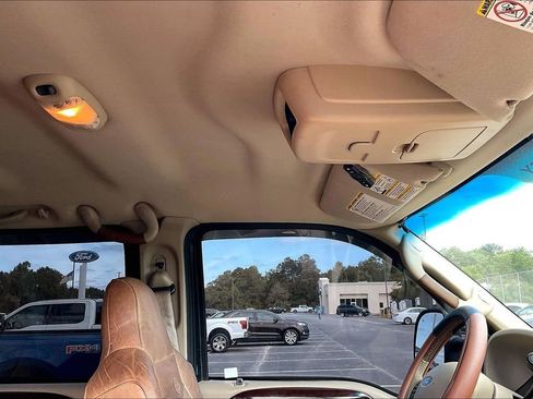Used 2005 Ford F250 4x4 Crew Cab Super Duty image 22