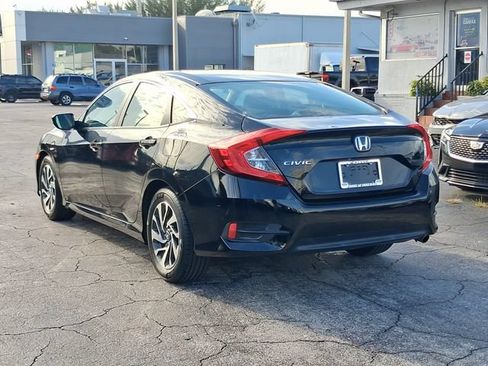 Used 2016 Honda Civic EX image 3