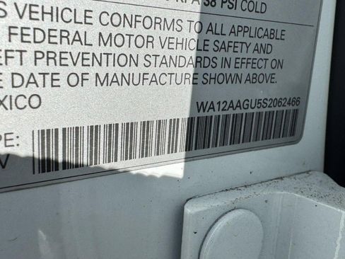 New 2025 Audi Q5 Premium Plus image 19