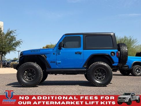 Used 2022 Jeep Wrangler Sport AWD/4WD image 8