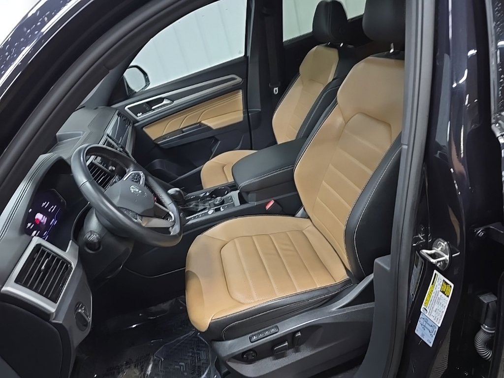Used 2021 Volkswagen Atlas Cross Sport SEL Premium AWD/4WD image 31