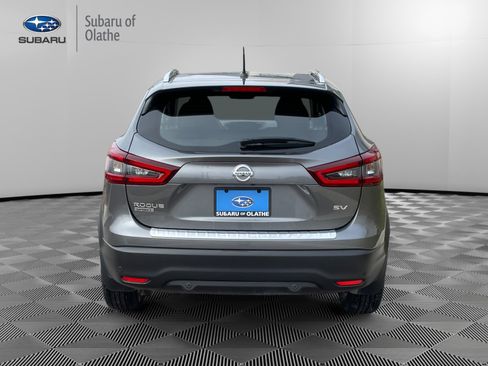 Used 2021 Nissan Rogue Sport SV image 9