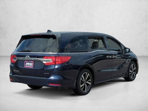 Used 2019 Honda Odyssey Elite image 5