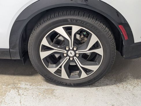 Used 2021 Ford Mustang Mach-E Premium AWD/4WD image 29