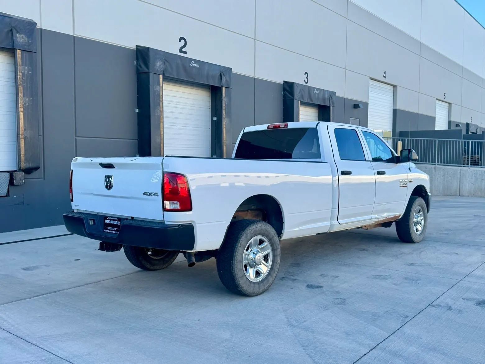 Used 2014 RAM 2500 Tradesman w/ Chrome Appearance Group AWD/4WD image 5