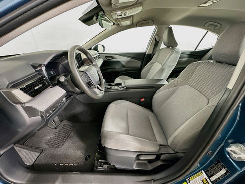Used 2026 Toyota Camry LE FWD image 13