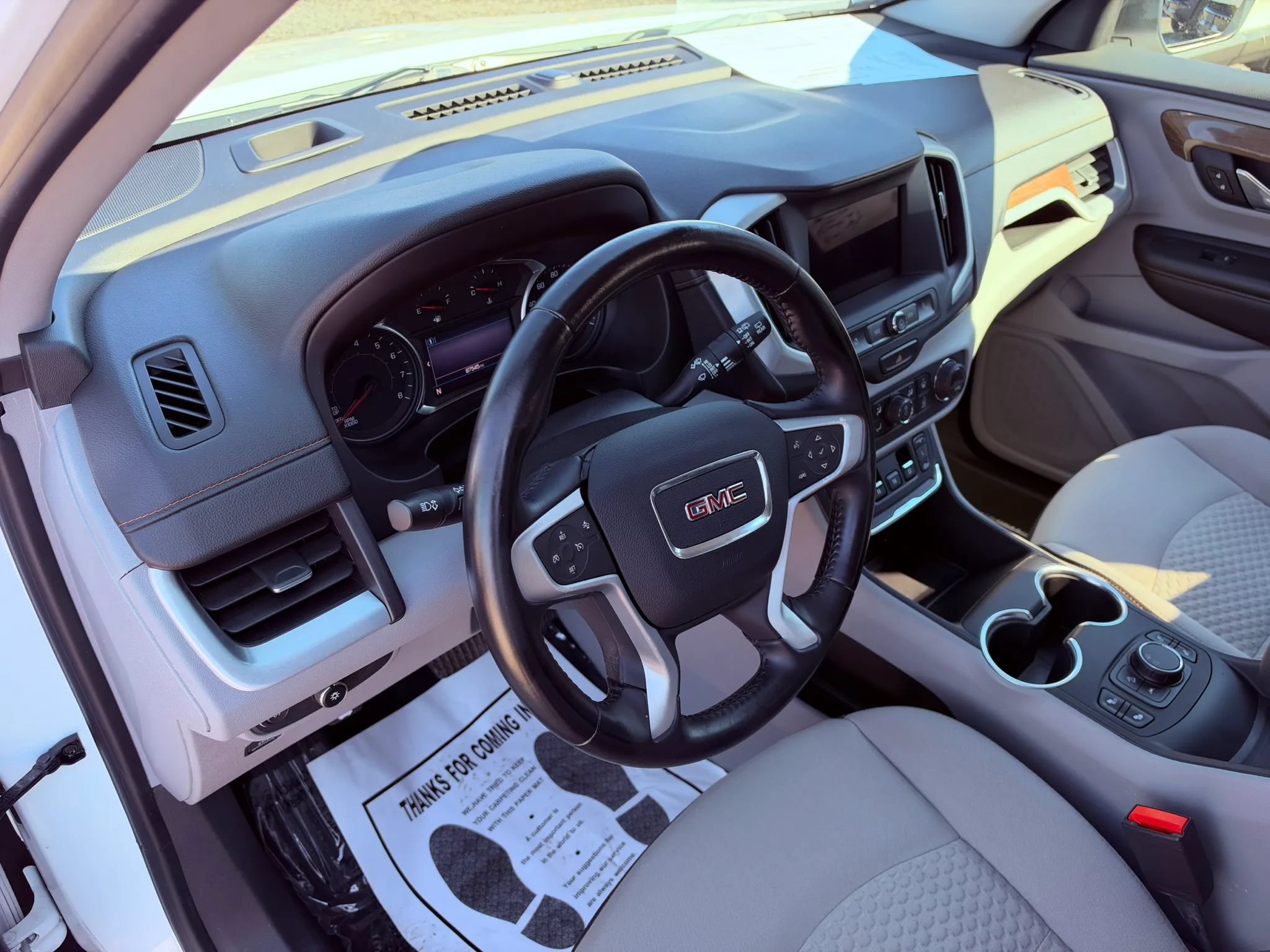 Used 2020 GMC Terrain SLE w/ Driver Convenience Package FWD image 8